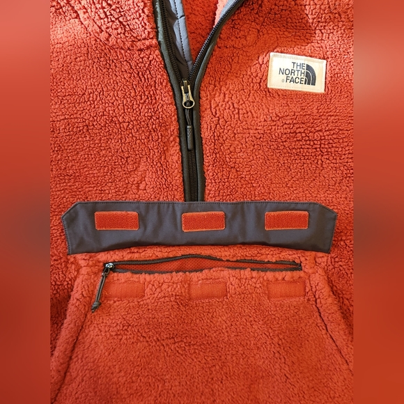 North Face fleece pullover 1/2 zip size L - Picture 7 of 9